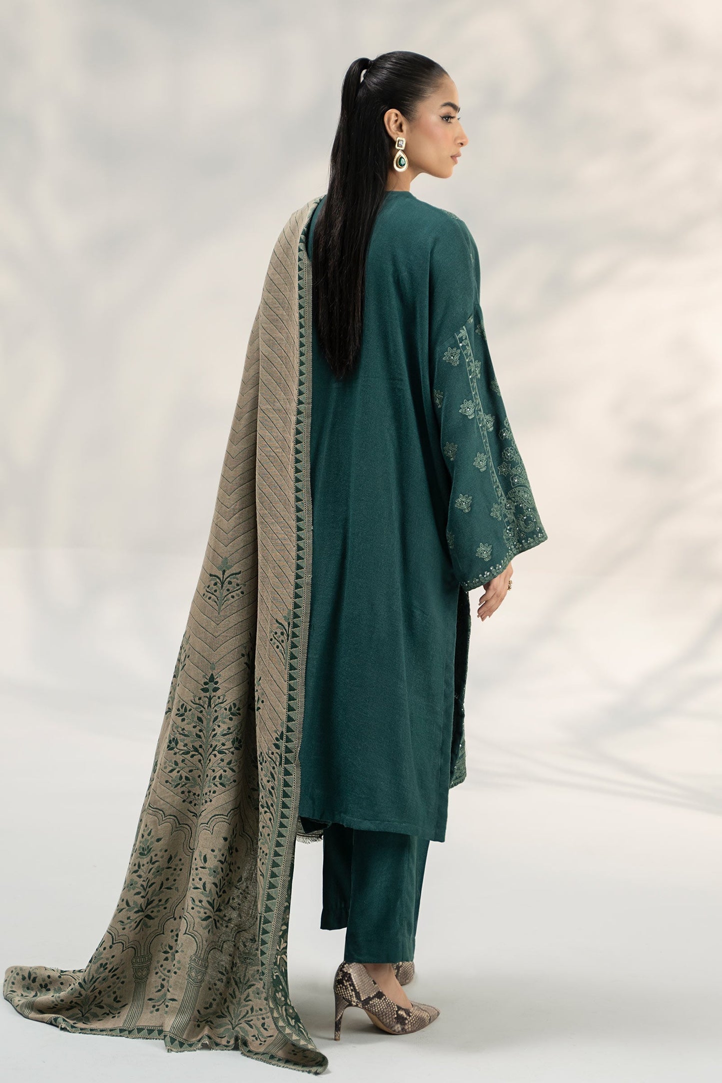 Maira B | Ready to Wear | DW-W24-14 XL Green