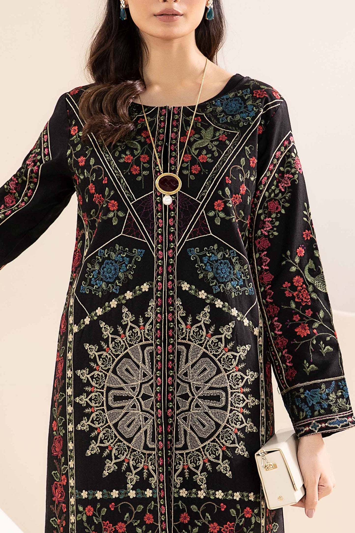 Maira B | Ready to Wear | DW-W24-157 S Black