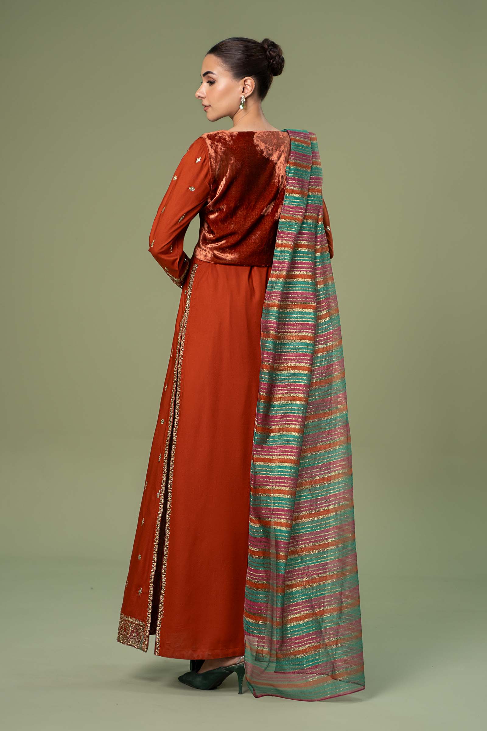 Maira B | Ready to Wear | DW-W24-67 XL Brown