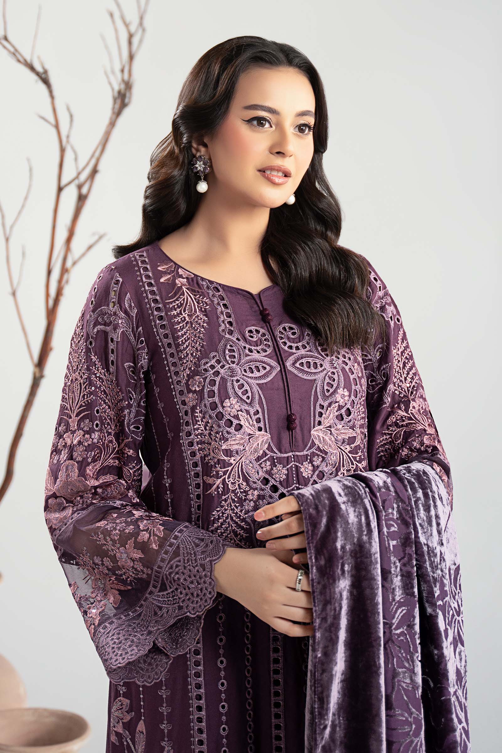 Maria B | Pre Fall Dresses | 3 Piece Embroidered Linen Suit ZD - Pakistani Designer Dress - by Maria B - Type : Ladies Clothes - 100% Original at Saira Sultan