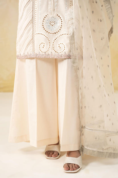 Maira B | Ready to Wear | DW-EF25-28 XL White