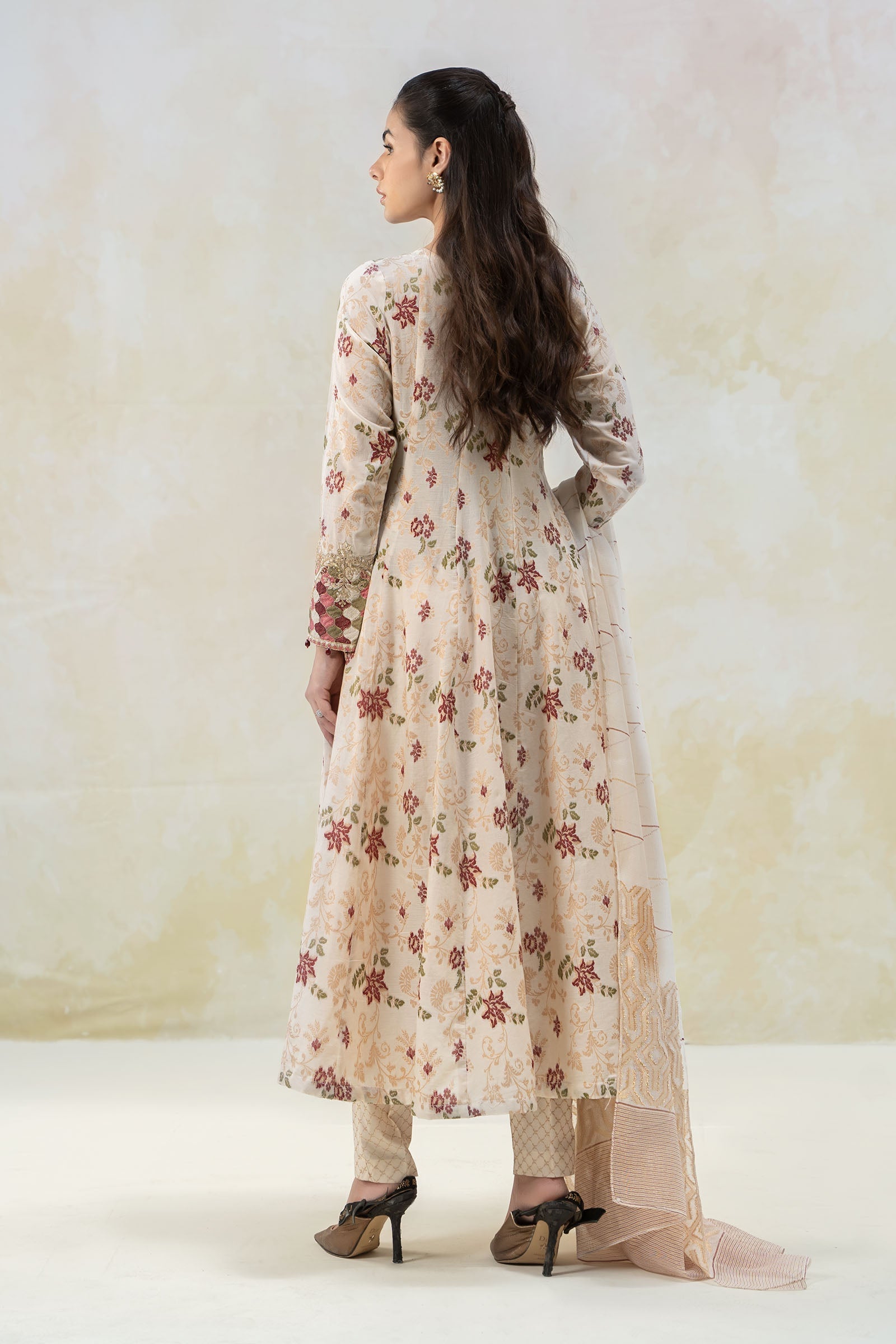 Maira B | Ready to Wear | DW-EF22-23R1