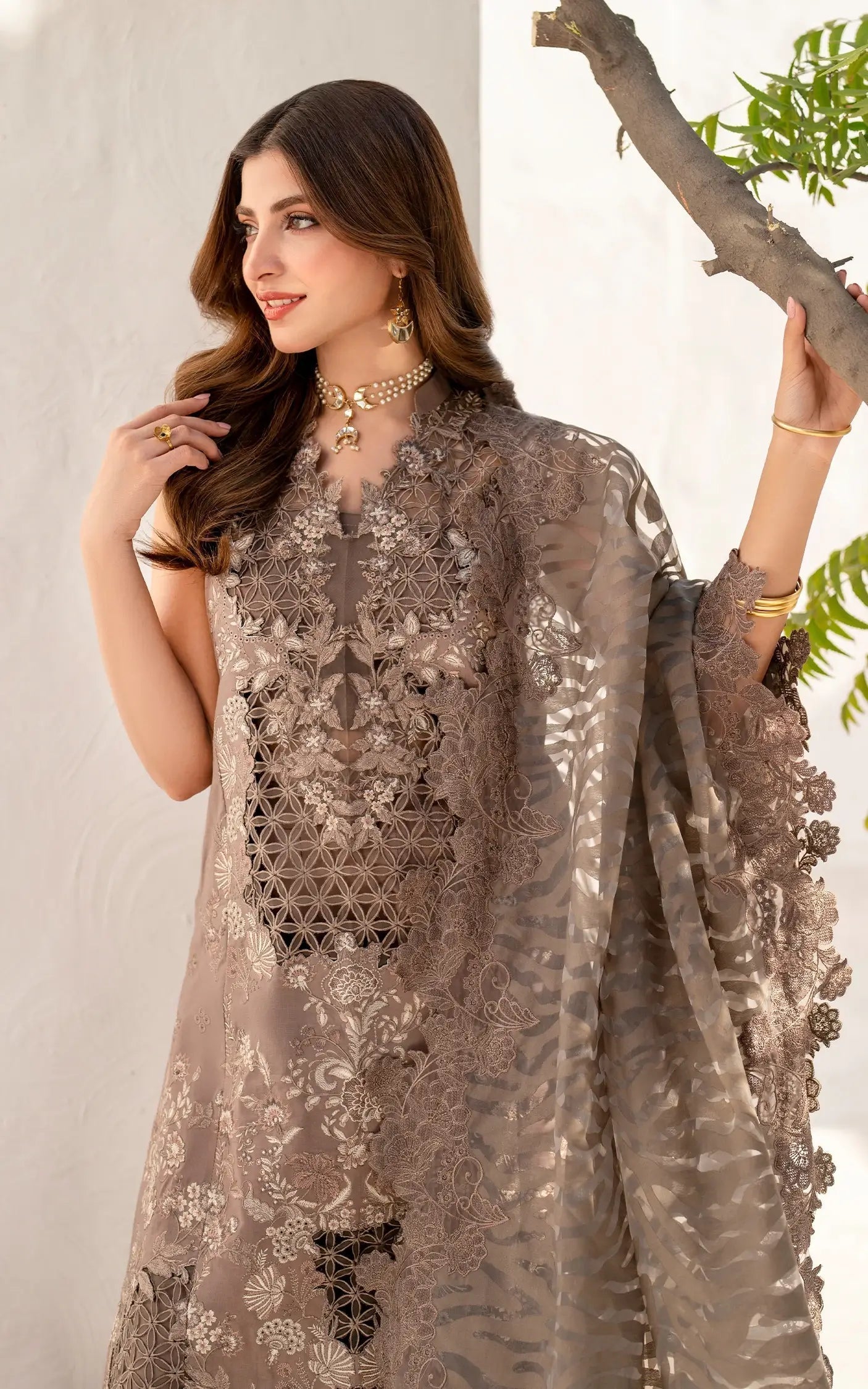 Asifa and Nabeel | Azalia Summer 25 | Dahlia (AZL25-04) XL Mouse Gray Lawn
