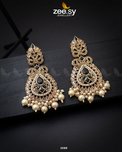 Dilnaz Jhumka Golden Black