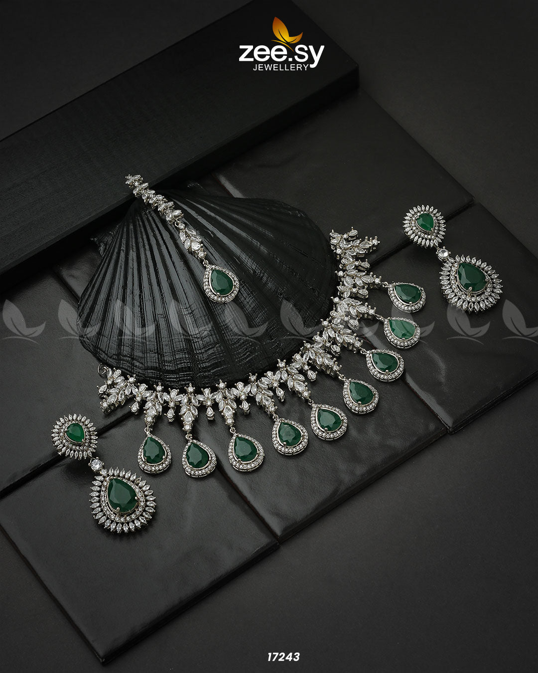 Drop Cut Necklace Green