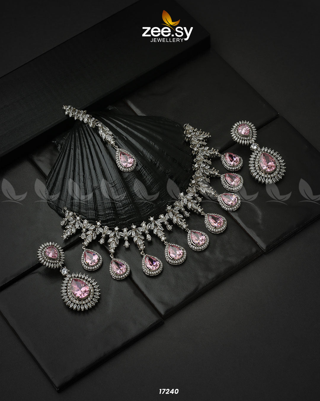 Drop Cut Necklace Pink