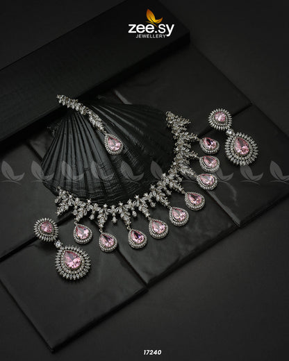 Drop Cut Necklace Pink