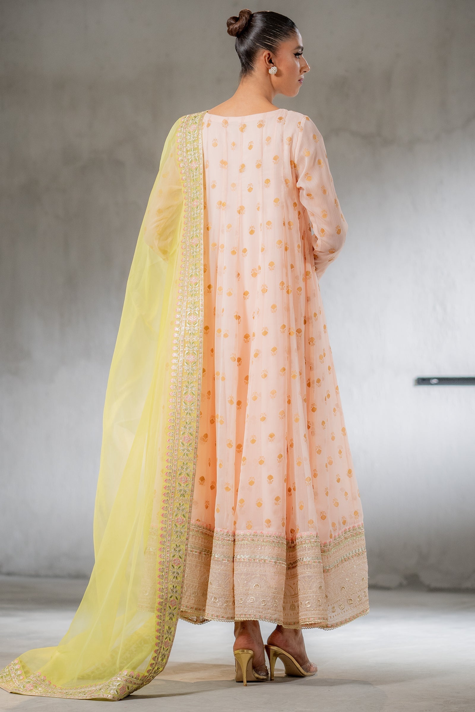 Ego | Diva Premium | SUNEHRI 3 PIECE S Pale Peach Chiffon