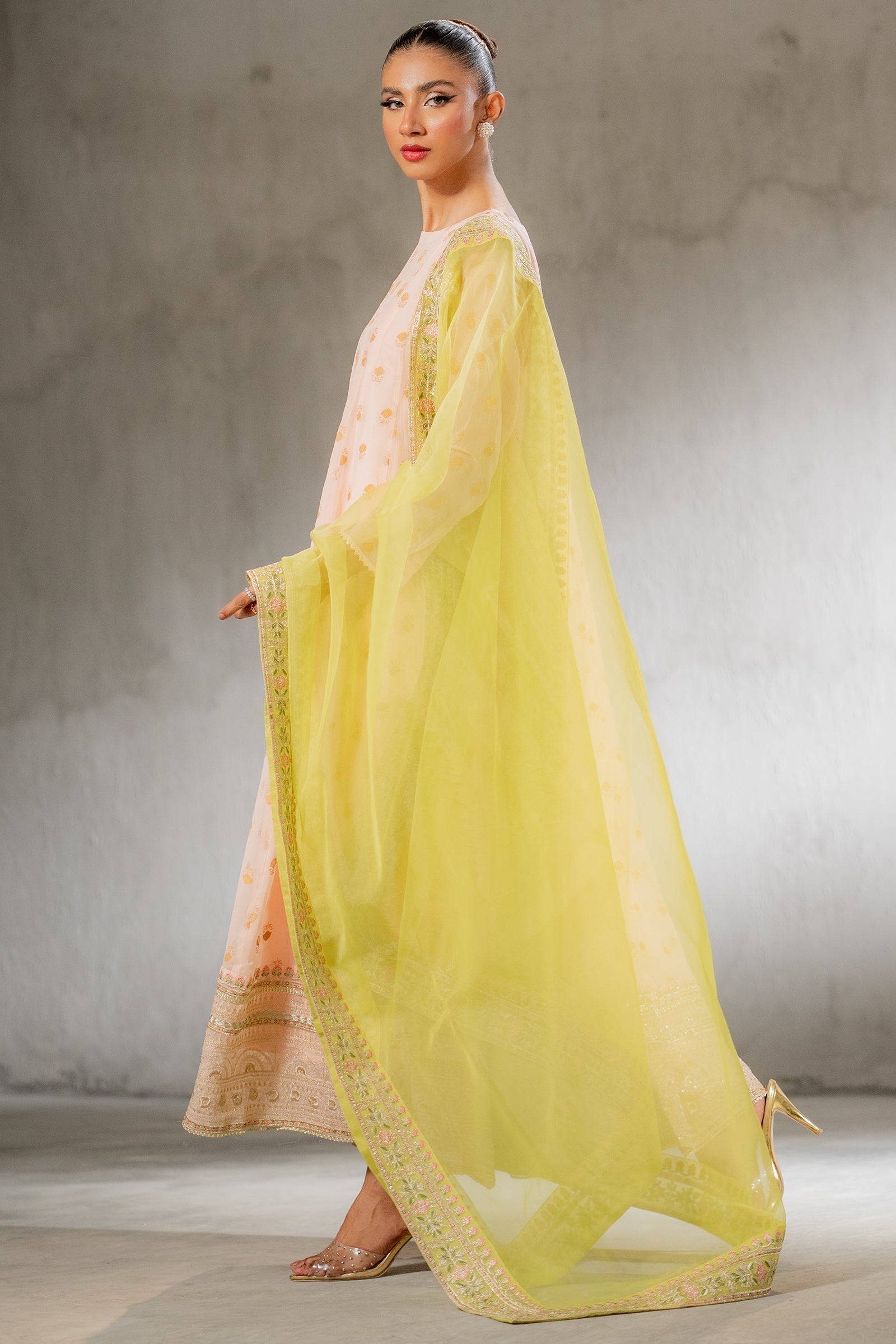 Ego | Diva Premium | SUNEHRI 3 PIECE L Pale Peach Chiffon