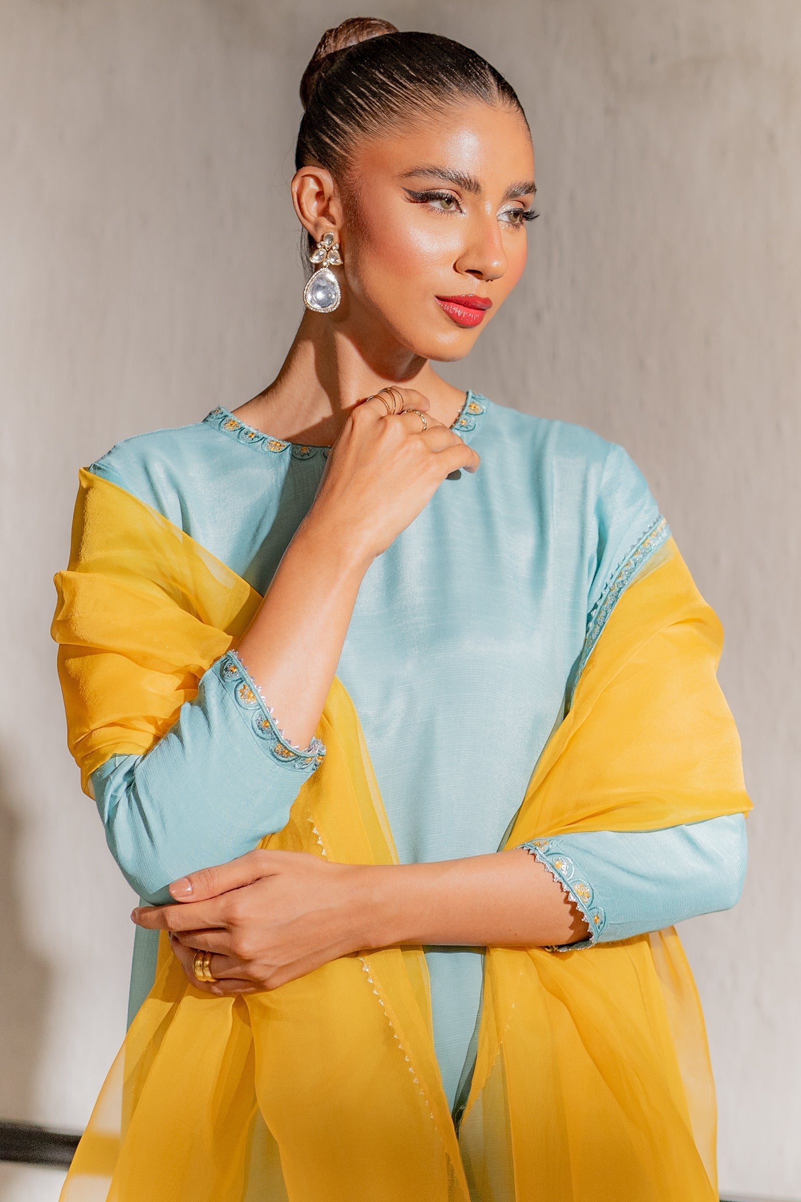 Ego | Diva Premium | ESSENCE 3 PIECE M Ferozi Raw Silk