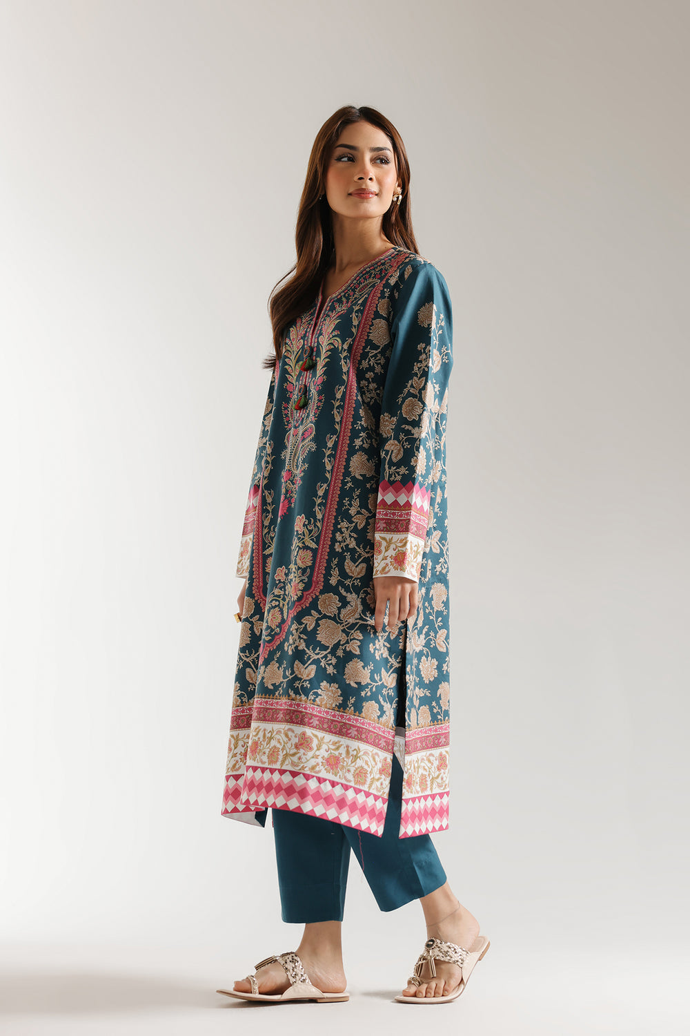 Ethnic | Spring Summer 25 | ES-15 L Zinc Lawn
