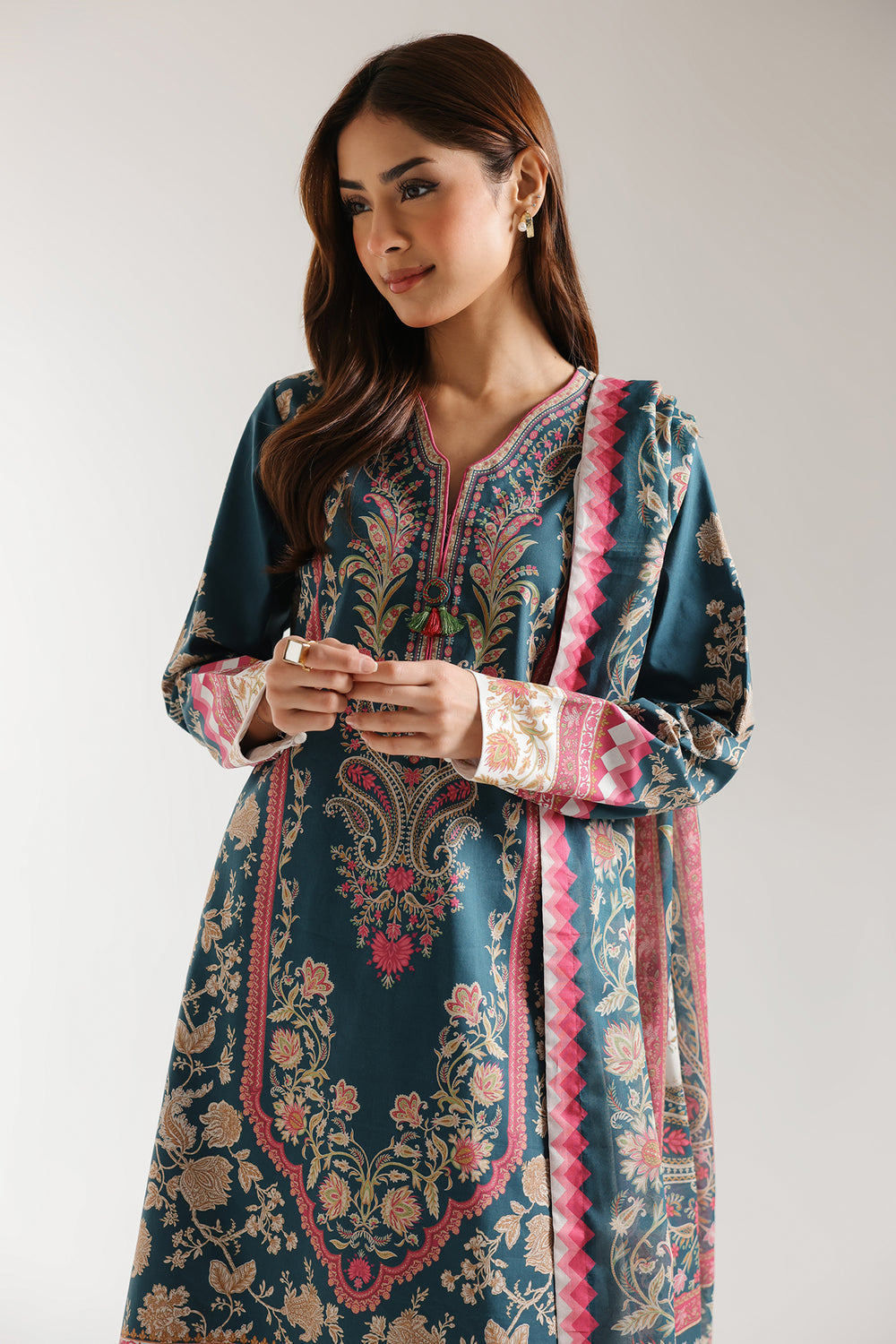 Ethnic | Spring Summer 25 | ES-15 M Zinc Lawn