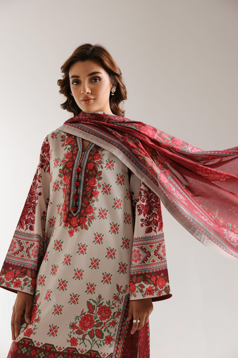 Ethnic | Spring Summer 25 | ES-07 M Off White Lawn