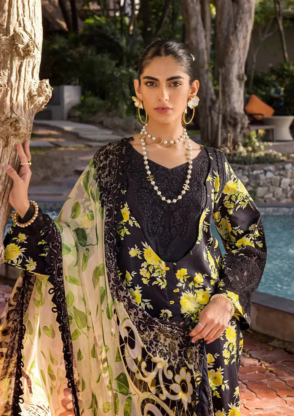 Elaf Premium | Signature Embroidered Lawn 24 | ESL-06A ECLIPSED DREAM - Pakistani Designer Dress - by Elaf Premium | Type: Luxury - 100% Original at Saira Sultan