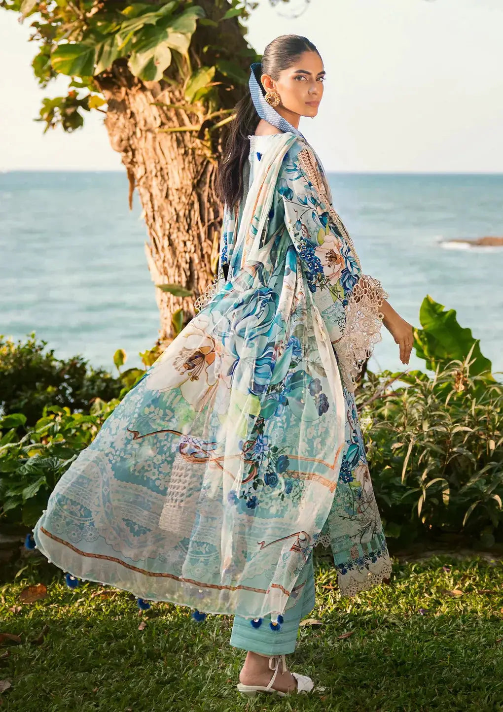 Elaf Premium | Signature Embroidered Lawn 24 | ESL-07B HEAVEN'S MIST - Pakistani Designer Dress - by Elaf Premium | Type: Luxury - 100% Original at Saira Sultan
