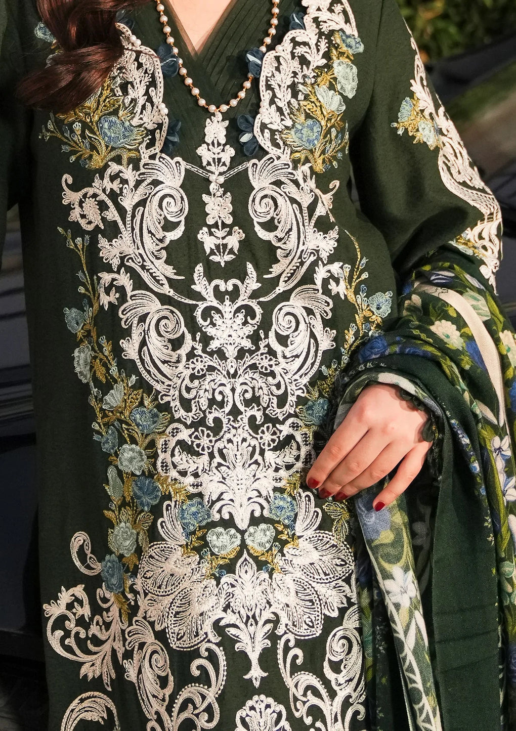 Elaf Premium | Winter Pashmina Shawl Collection | EPW-6A Endless Devotion - Pakistani Designer Dress - by Elaf Premium | Type: Ladies Clothes - 100% Original at Saira Sultan