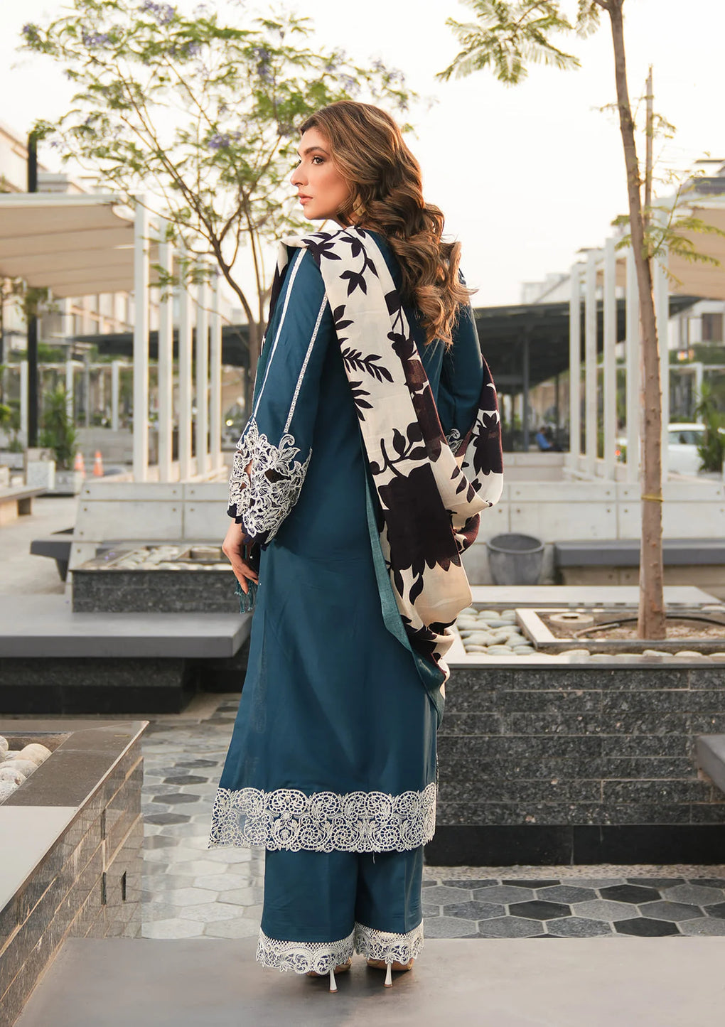 Elaf Premium | Winter Pashmina Shawl Collection | EPW-1B Heartfelt Whisper - Pakistani Designer Dress - by Elaf Premium | Type: Ladies Clothes - 100% Original at Saira Sultan