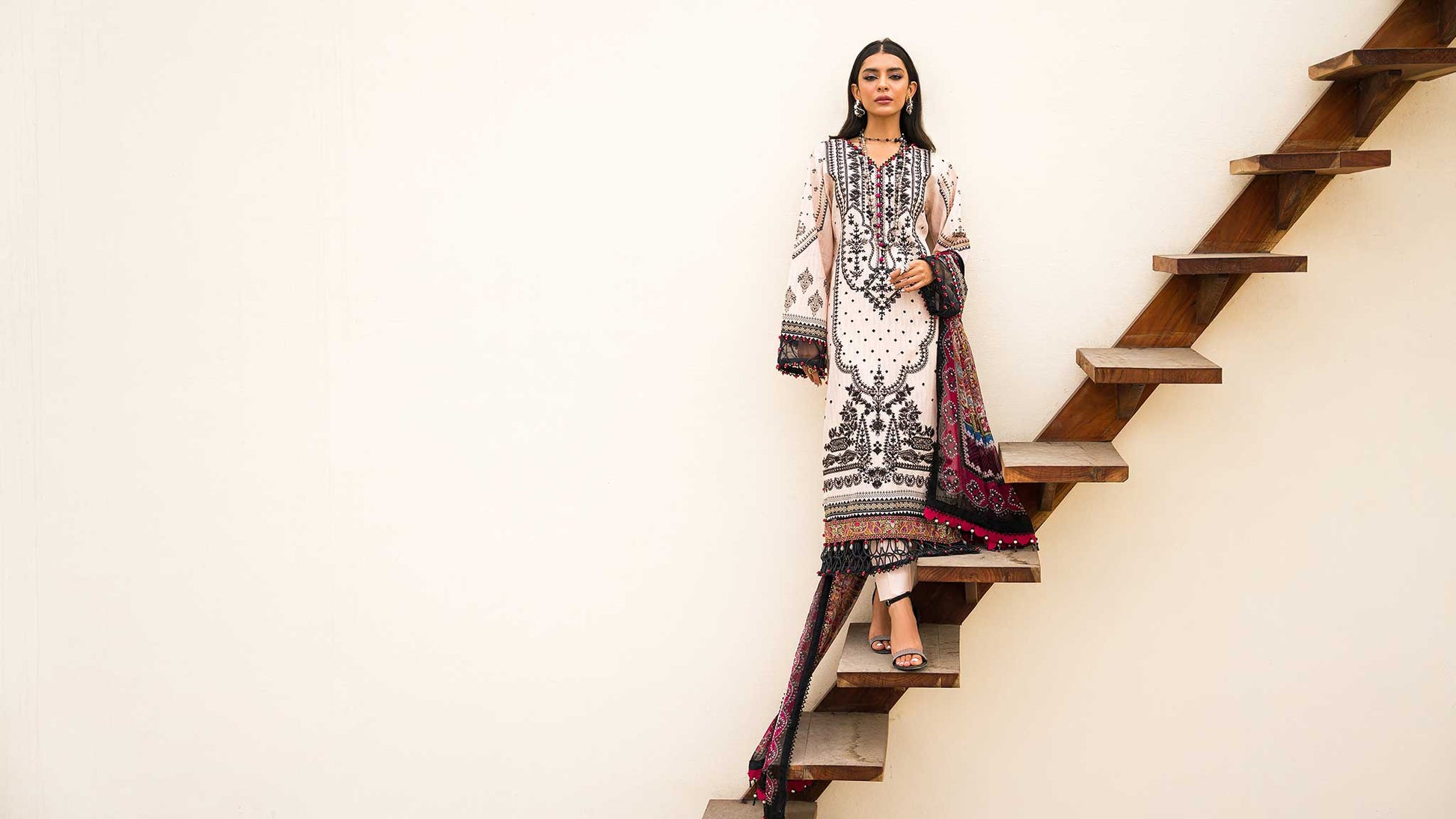 Ellena | Luxury Embroidered Collection | D03 - Pakistani Designer Dress - by Ellena | Type: Luxury - 100% Original at Saira Sultan
