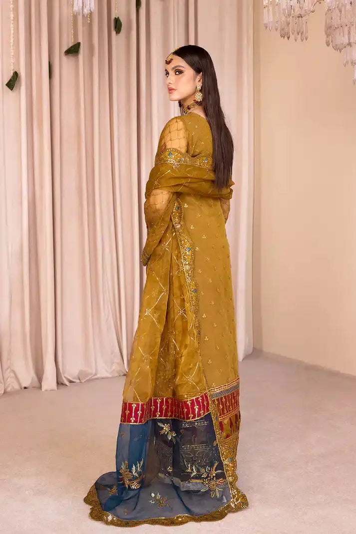 Emaan Adeel | Romansiyyah Luxury Formals 23 | RM-09 MISHA - Pakistani Designer Dress - by Emaan Adeel | Type: Formal - 100% Original at Saira Sultan