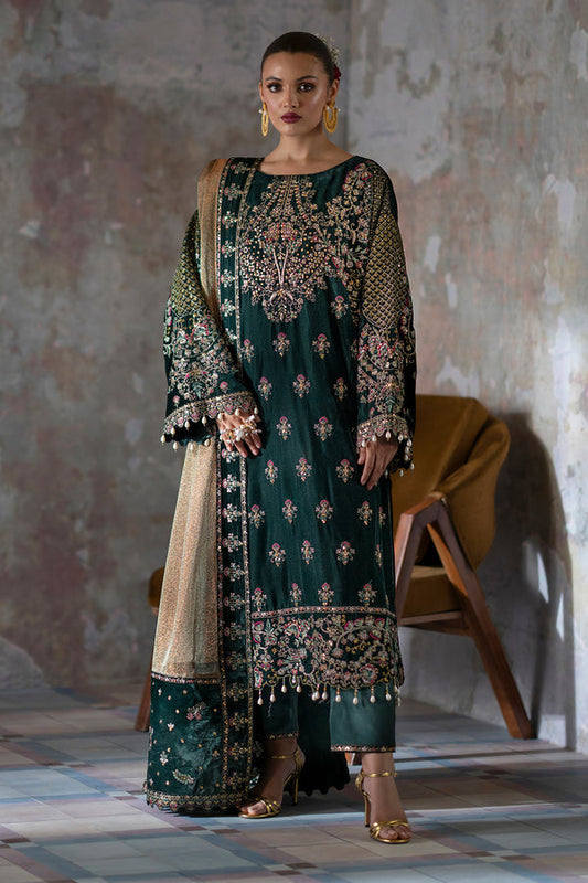 Emaan Adeel | Saanjh Velvet Collection 24 | Nisha XS Deep Green Velvet
