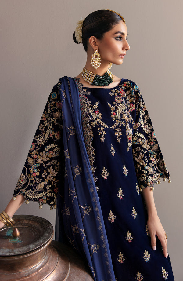 Emaan Adeel | Saanjh Velvet Collection 24 | MK-03 Falak M Navy Blue Velvet