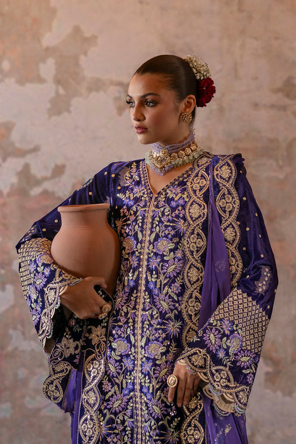 Emaan Adeel | Saanjh Velvet Collection 24 | Aroosh M Blue Velvet