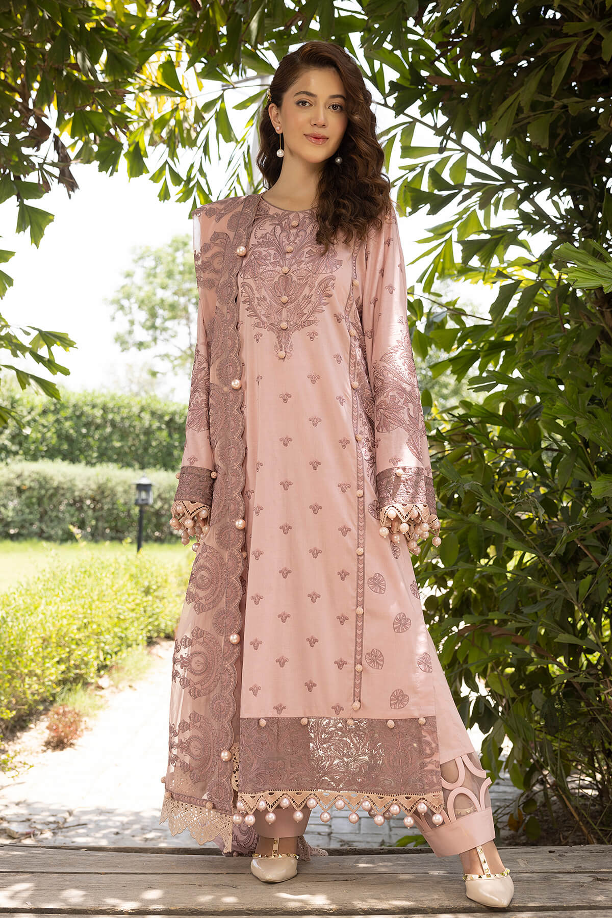 Raeesa Premium | Ferya Lawn | Noor E Fajar | Ferya | FD-02 - Pakistani Designer Dress - by Raeesa Premium | Type: Luxury - 100% Original at Saira Sultan