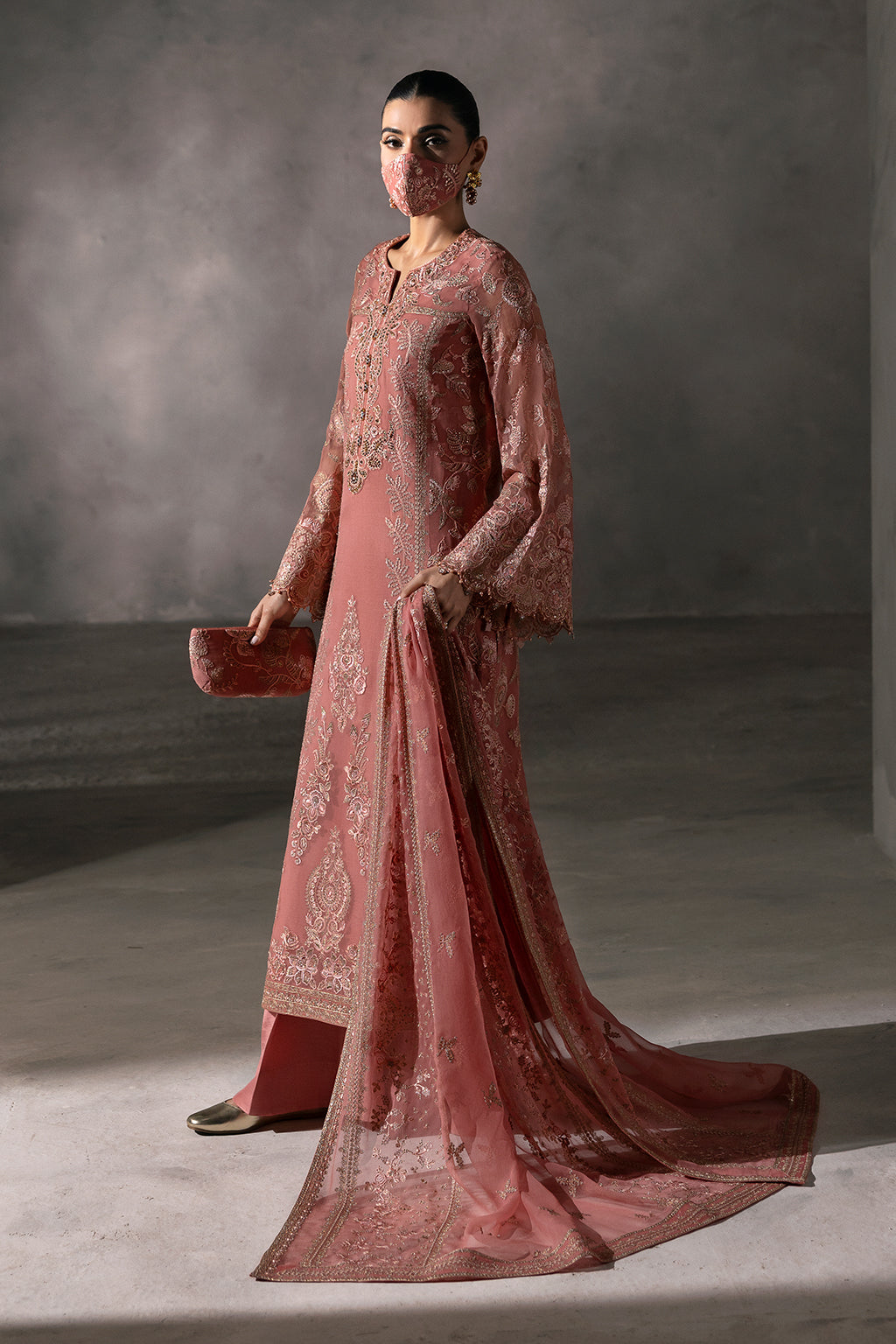 Flossie | Laconic Formals | FE - 907 B XS Champagne Pink Chiffon