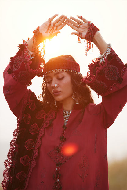 Saira Rizwan | Winter Khaddar 25 | NAZNEEN-SRW25-04 by Saira Rizwan - Designer Dress  - Type : Ladies Clothes - Available at Saira Sultan - 100% Original 