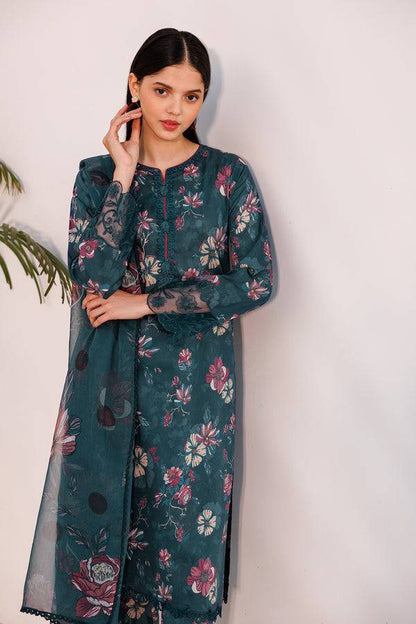Farasha | Printed Essentials | FLORAL HAZE - Pakistani Designer Dress - by Farasha | Type: Luxury - 100% Original at Saira Sultan