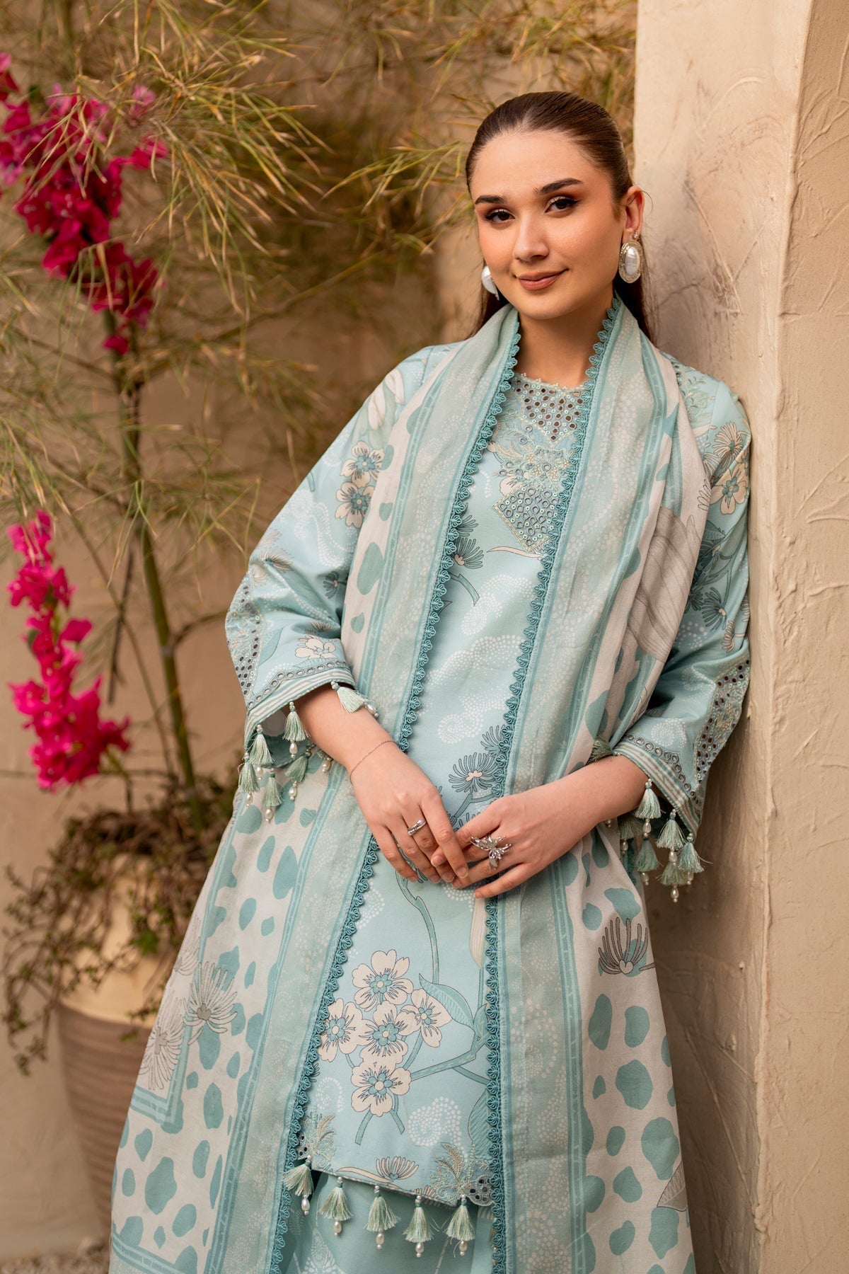 Alizeh | Levana Lawn | Fawn L Ice Blue Lawn