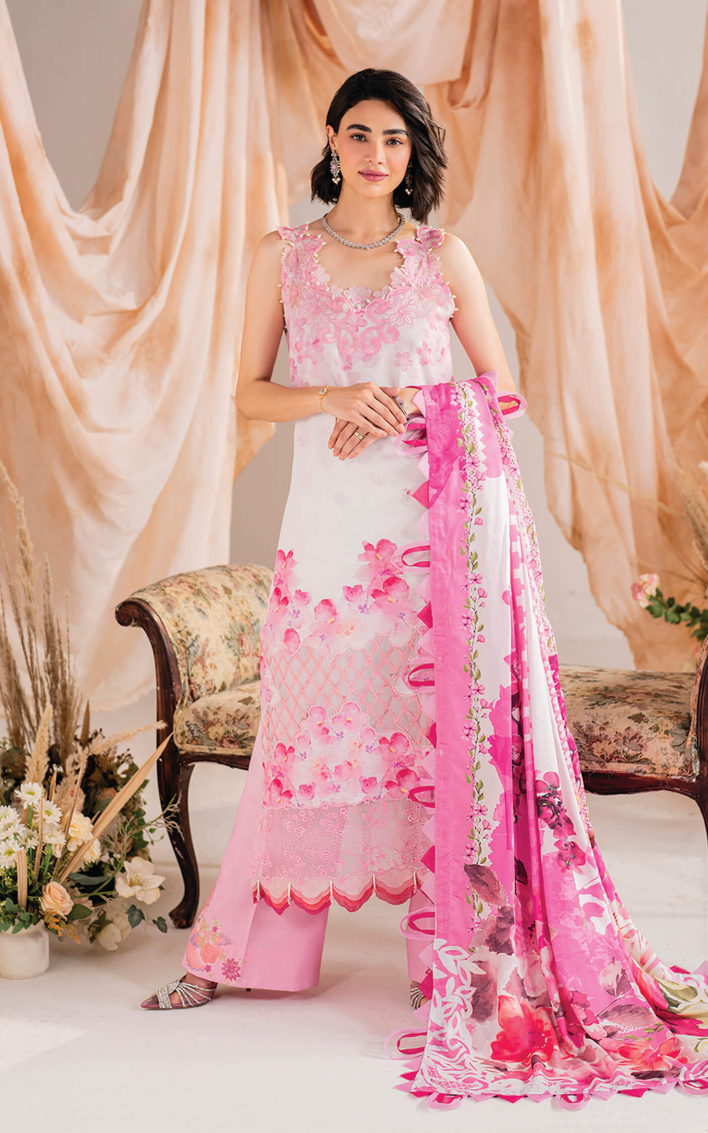 Asifa and Nabeel | Winter Meraki 24 | Fleur-MW-11 - Pakistani Designer Dress - by Asifa and Nabeel | Type: Ladies Clothes - 100% Original at Saira Sultan