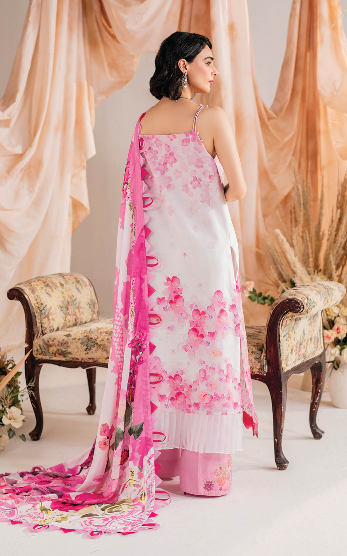 Asifa and Nabeel | Winter Meraki 24 | Fleur-MW-11 - Pakistani Designer Dress - by Asifa and Nabeel | Type: Ladies Clothes - 100% Original at Saira Sultan