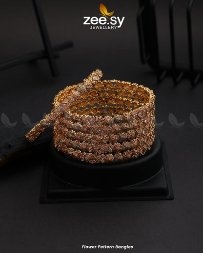 Flower Pettern Bangles Champagne
