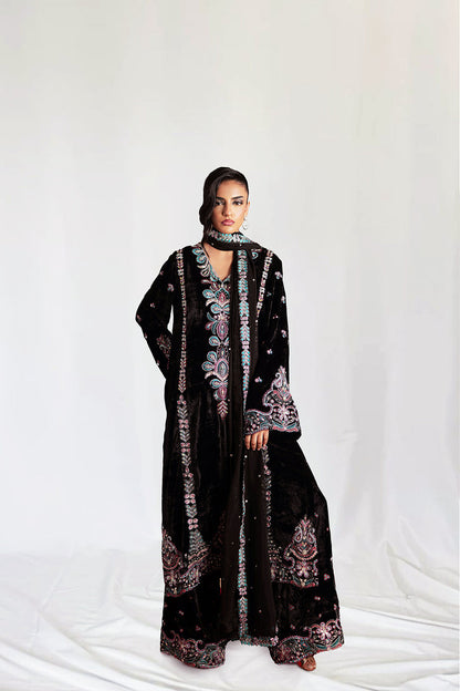 Saira Rizwan | Velvet Pret 25 | ZARQ-SRVP25-03 by Saira Rizwan - Designer Dress - Type : Ladies Clothes - Available at Saira Sultan - 100% Original 
