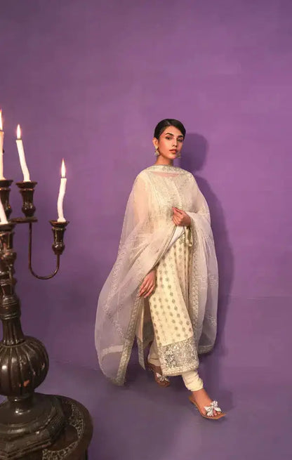 Gisele | Zarish Festive Collection 23 | Zahla - Pakistani Designer Dress - by Gisele | Type: Formal - 100% Original at Saira Sultan