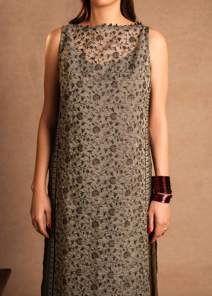 Laj | Festive Eid 25 | LWJ-2025-07 - Pakistani Designer Dress - by Laj | Type: Ladies Clothes - 100% Original at Saira Sultan