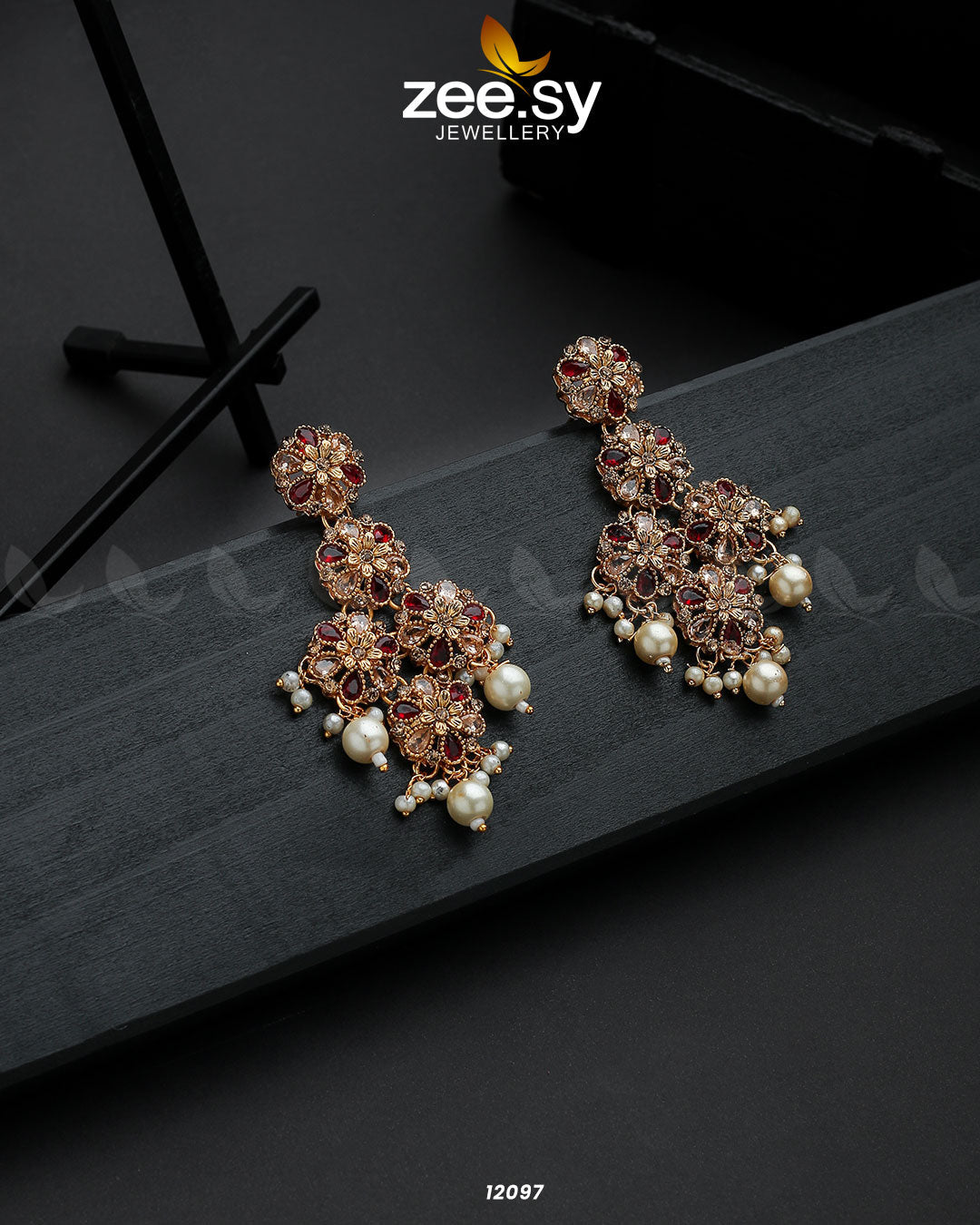 Golden Orchid Elegance Red