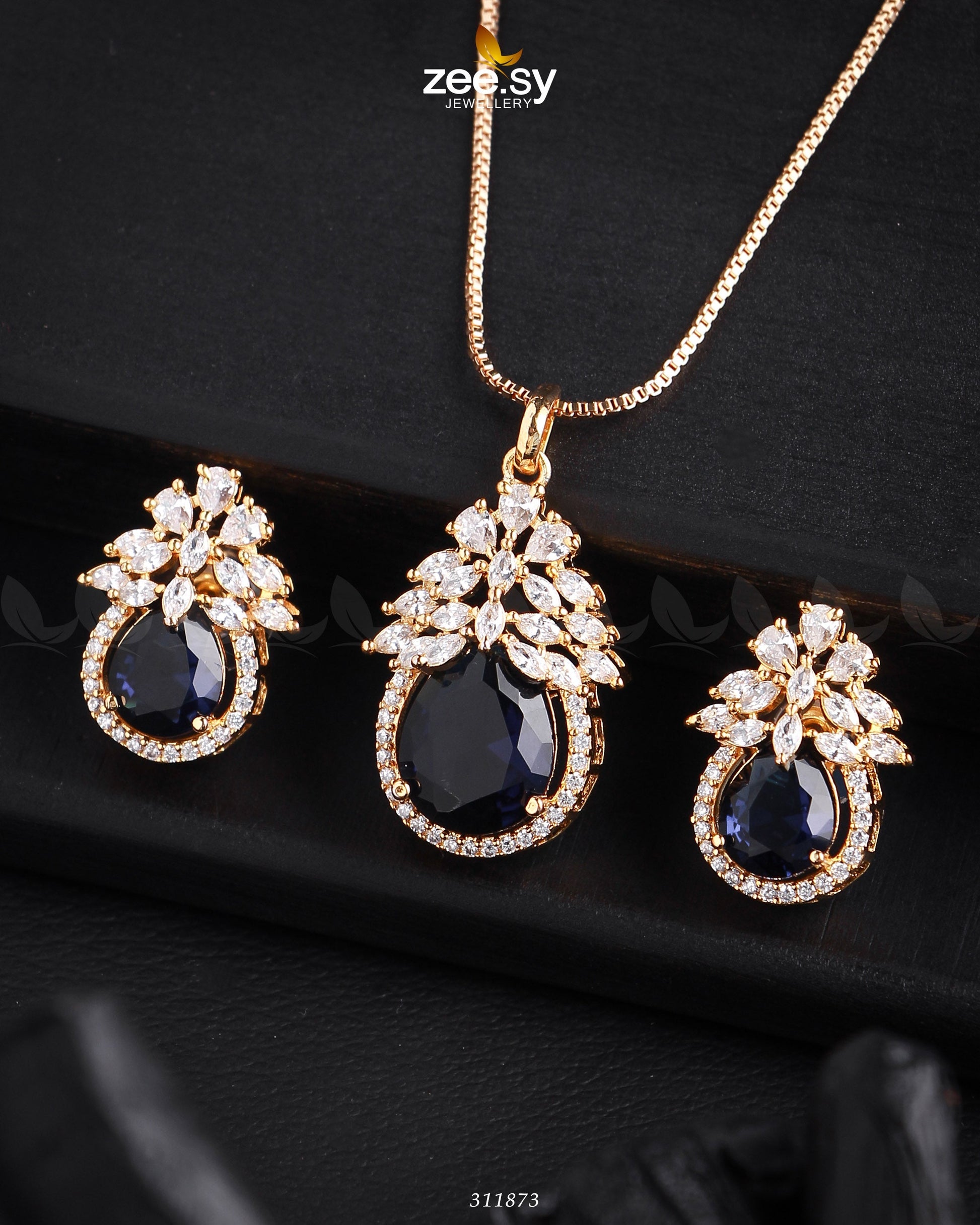 Zara's Pendant Set Golden Blue