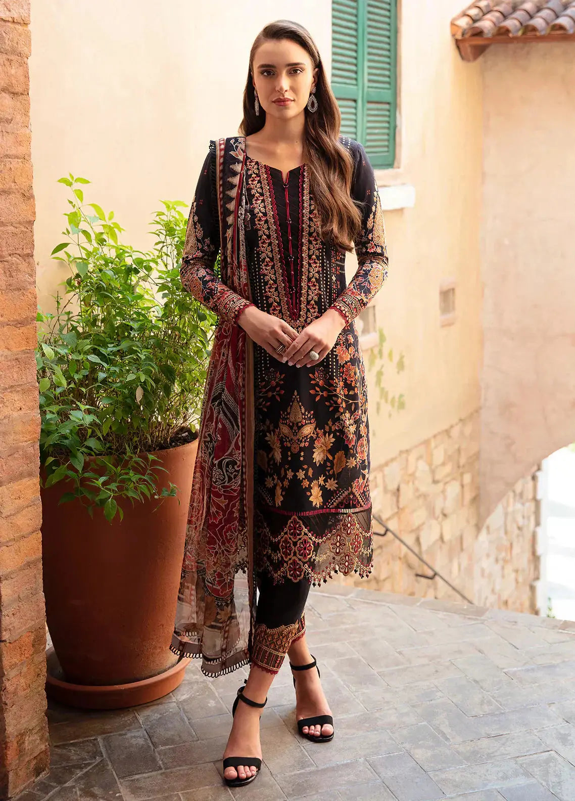 Gulaal | Springtime Ballet | LEYLA (GL-L-24V1-10) - Pakistani Designer Dress - by Gulaal | Type: Luxury - 100% Original at Saira Sultan