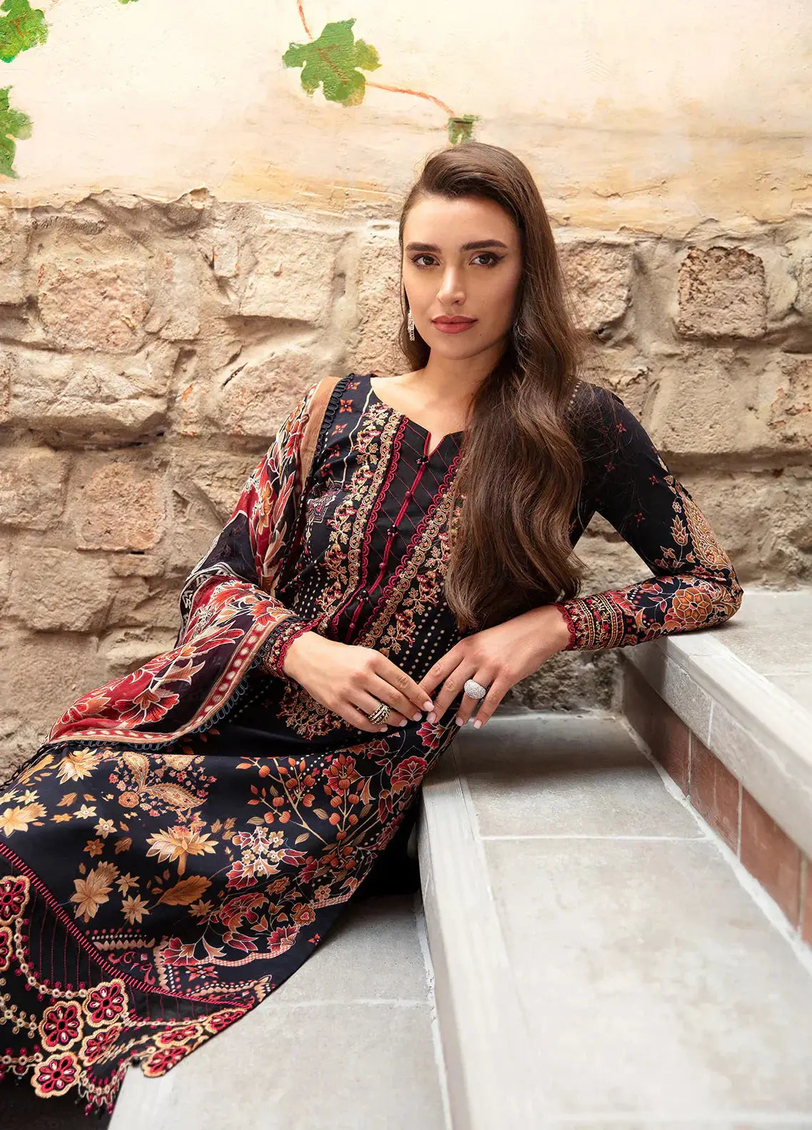 Gulaal | Springtime Ballet | LEYLA (GL-L-24V1-10) - Pakistani Designer Dress - by Gulaal | Type: Luxury - 100% Original at Saira Sultan