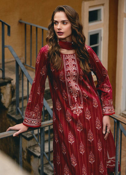 Gulaal | The Enchanted Garden | Vezelay - Pakistani Designer Dress - by Gulaal | Type: Luxury - 100% Original at Saira Sultan