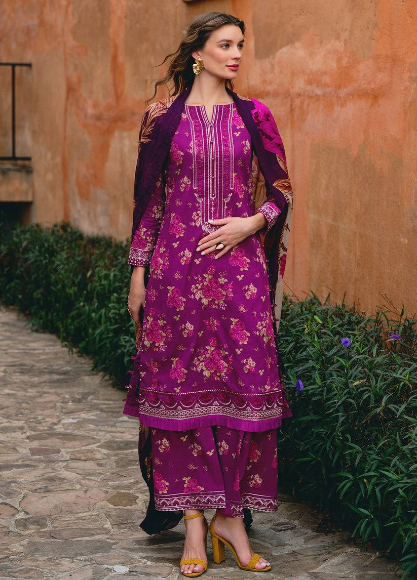 Gulaal | The Enchanted Garden | Vienne - Pakistani Designer Dress - by Gulaal | Type: Luxury - 100% Original at Saira Sultan
