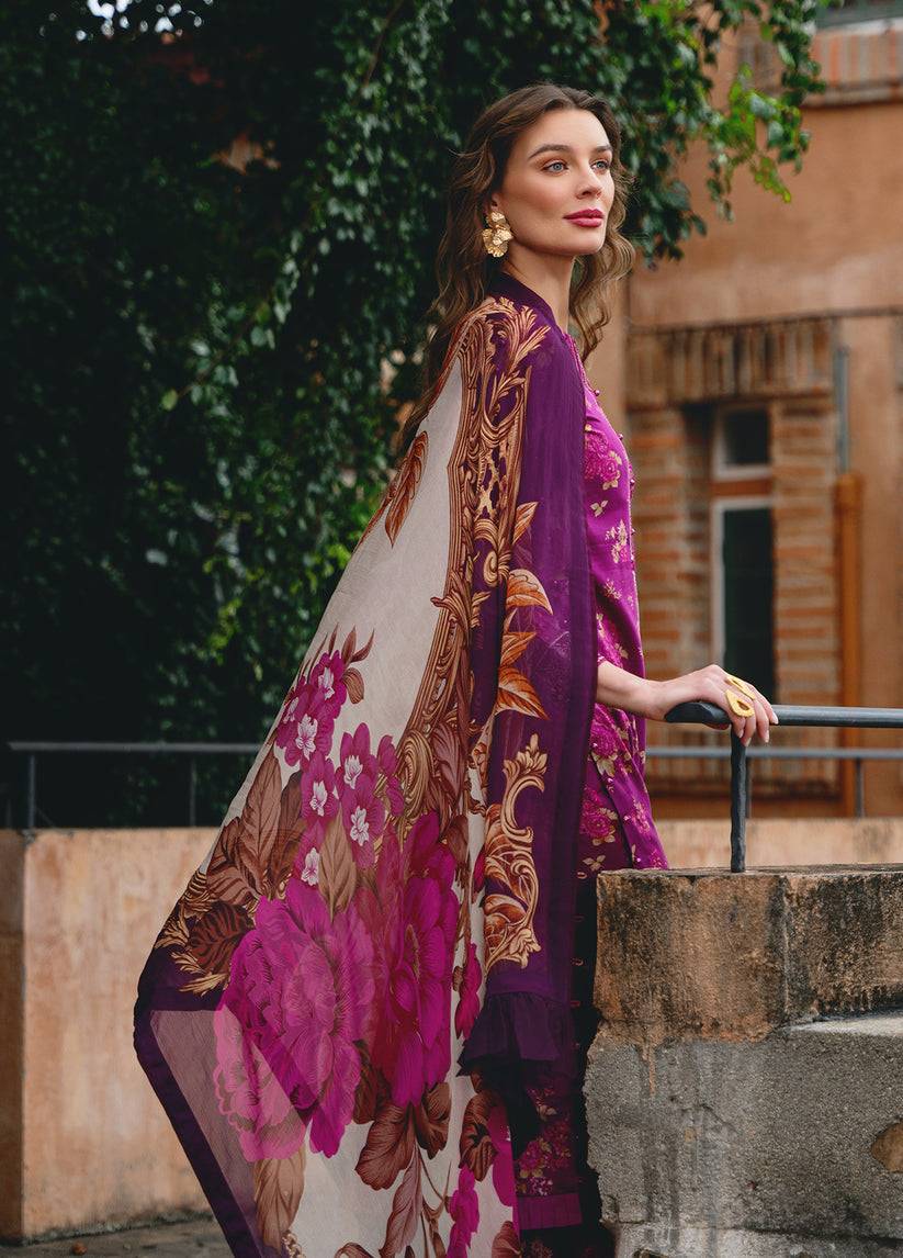 Gulaal | The Enchanted Garden | Vienne - Pakistani Designer Dress - by Gulaal | Type: Luxury - 100% Original at Saira Sultan