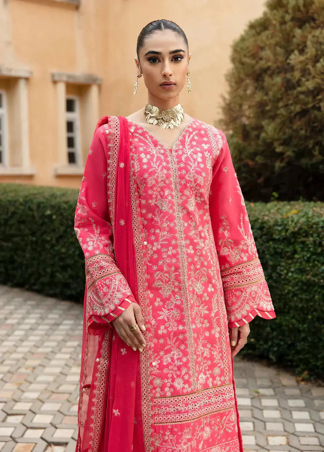 Gulaal | Luxury Lawn 24 | ALESSIA (GL-LL-24V1-06) - Pakistani Designer Dress - by Gulaal | Type: Luxury - 100% Original at Saira Sultan