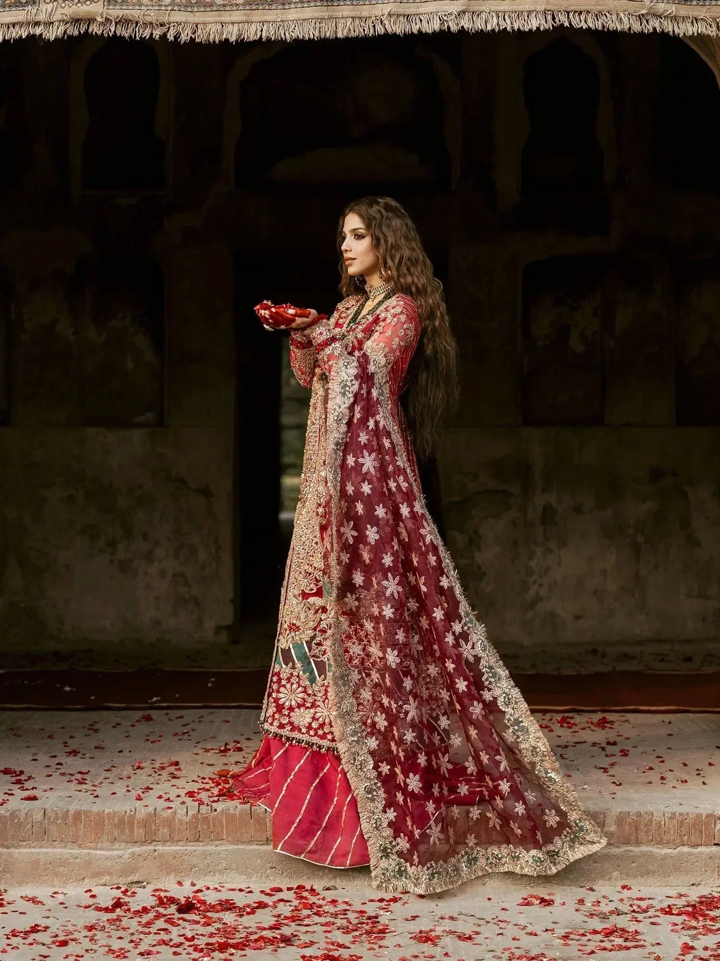 Maryam Hussain | Gulaab Wedding Formals 24 | Ishq - Pakistani Designer Dress - by Maryam Hussain | Type: Bridal - 100% Original at Saira Sultan
