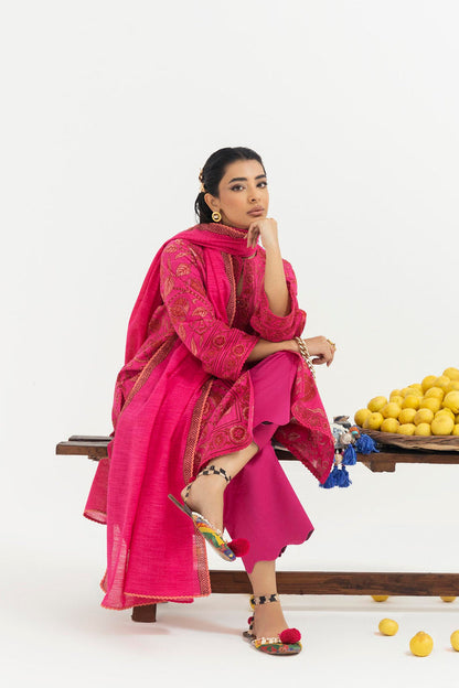 Sana Safinaz | Mahay Winter 25 | H255-008A-2Q by Sana Safinaz - Designer Dress  - Type : Ladies Clothes - Available at Saira Sultan - 100% Original 