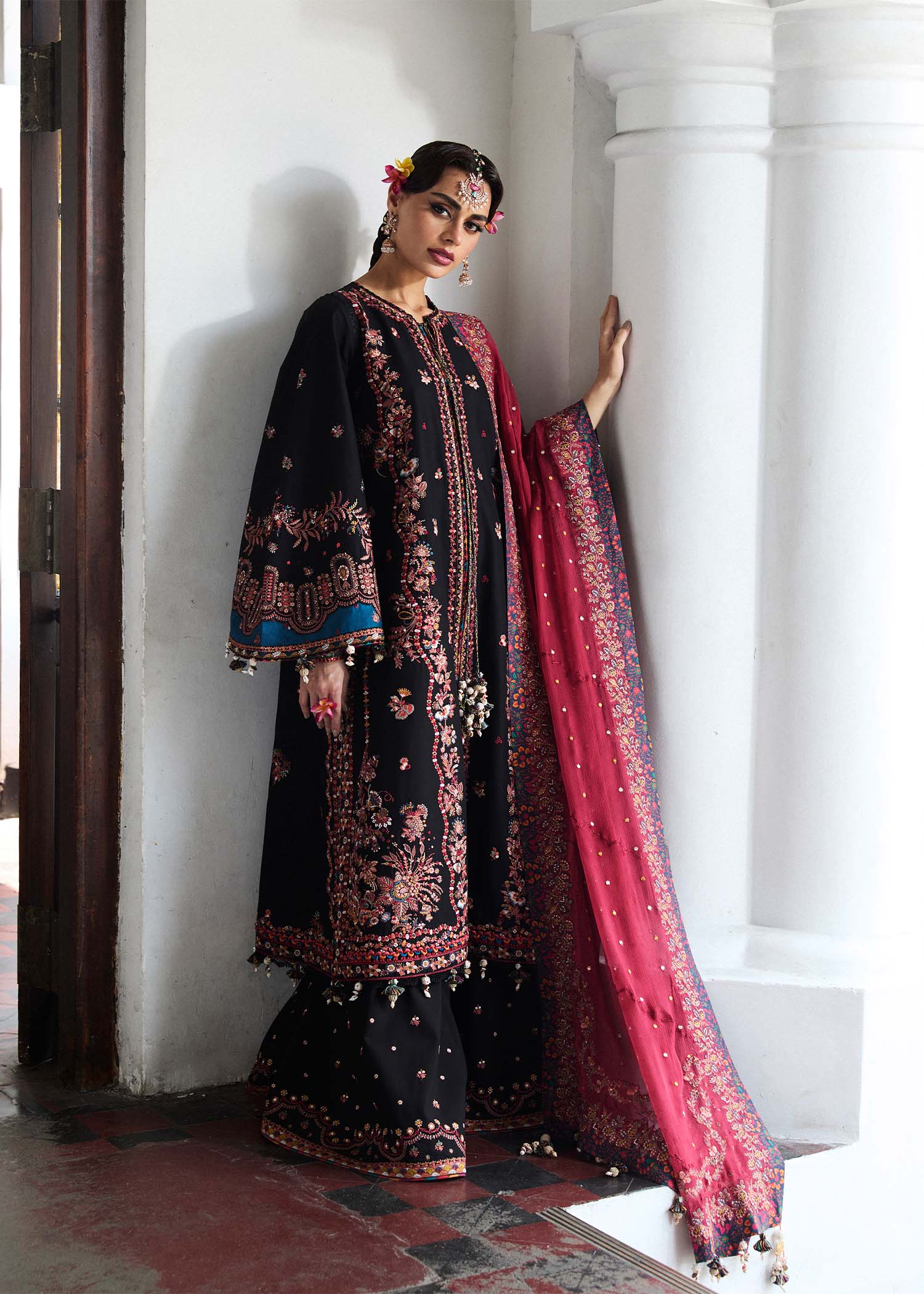 Hussain Rehar | Luxury Lawn 25 | Bliz L Black Lawn