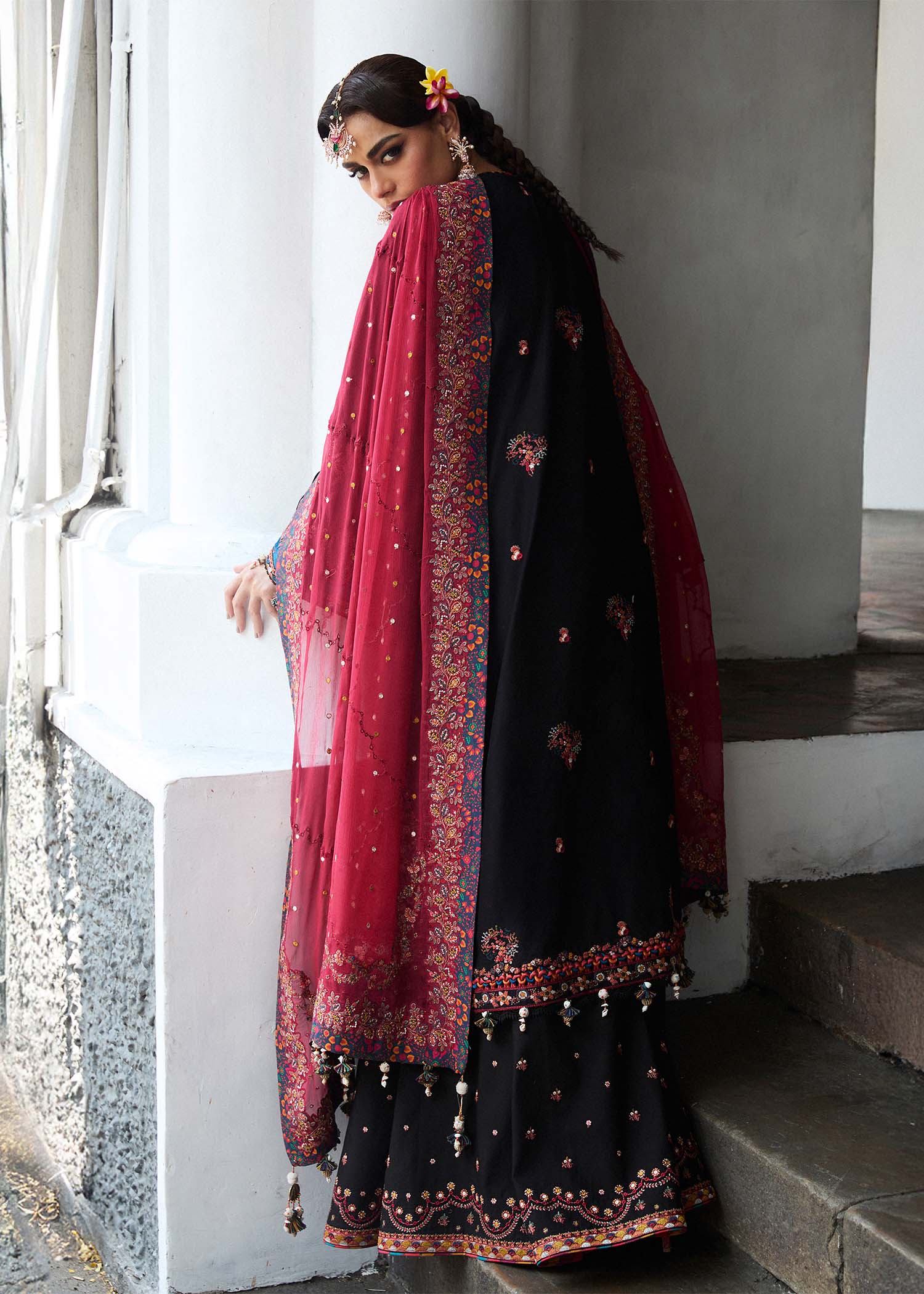 Hussain Rehar | Luxury Lawn 25 | Bliz S Black Lawn