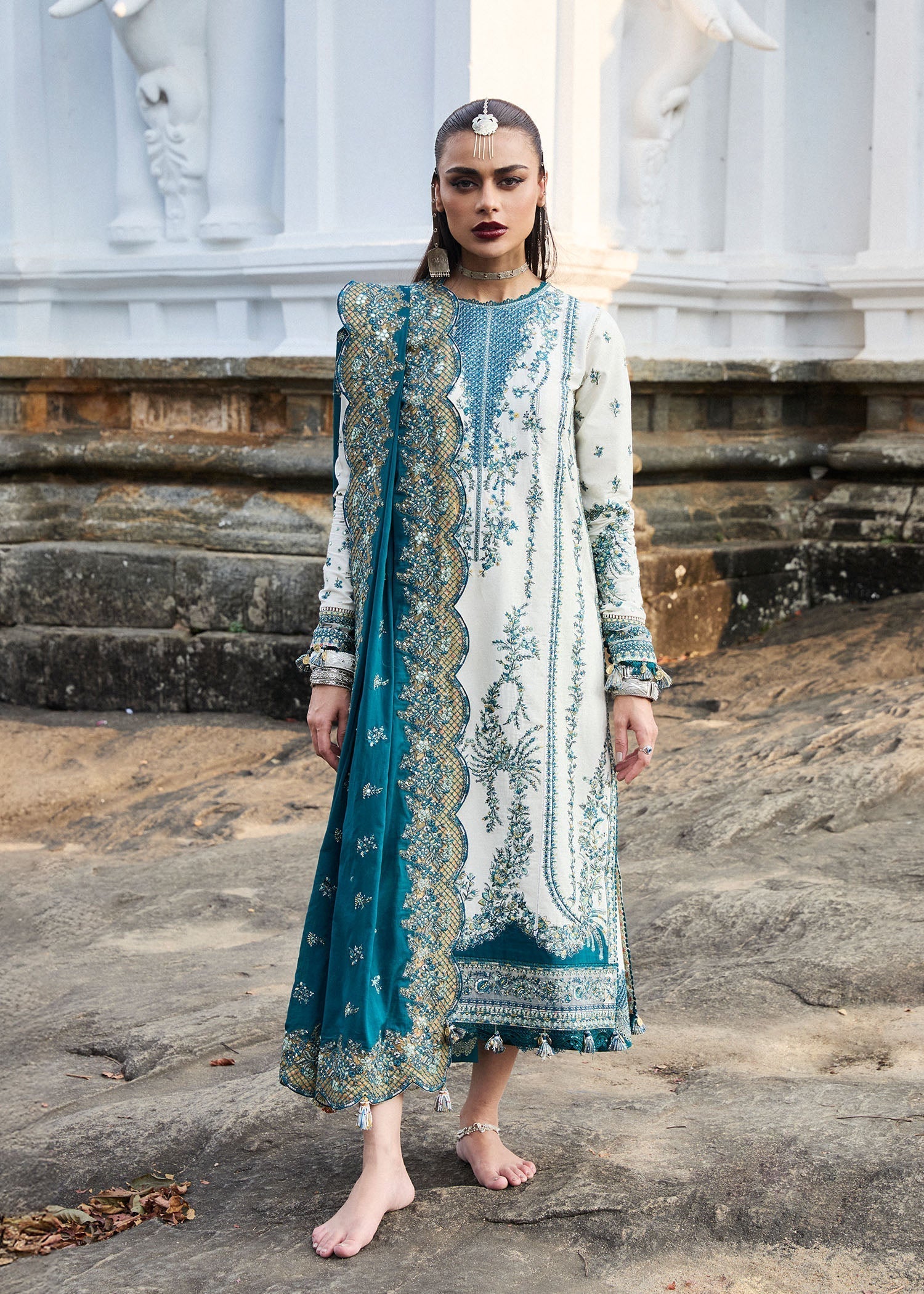 Hussain Rehar | Luxury Lawn 25 | Veil XS Ivory Lawn